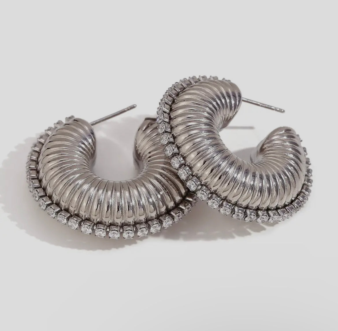 Ribbed Chunky Mohawk Hoop Earrings