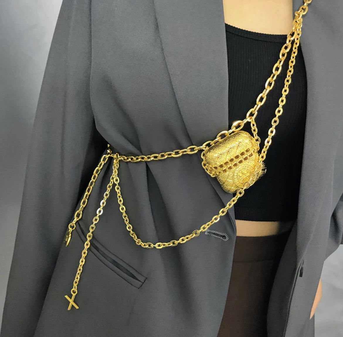 Rounded Mini Purse Chain Belt