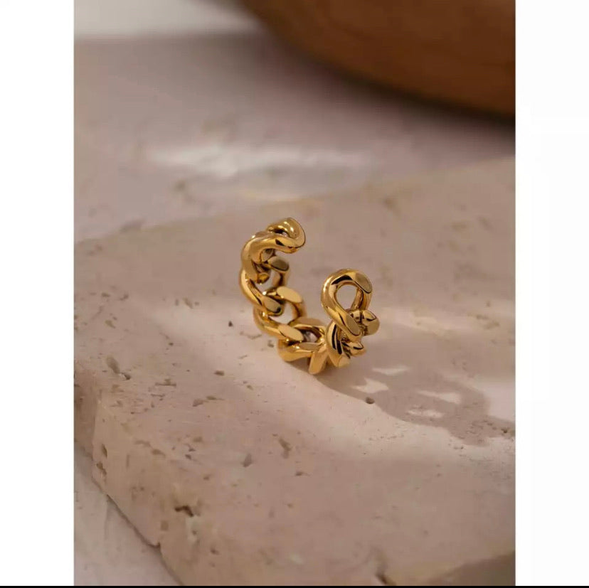 Golden Chain link ring