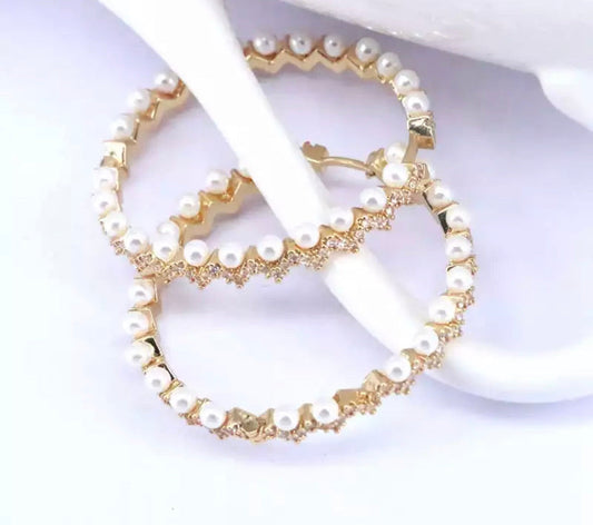 Zigzag Pearl Hoops